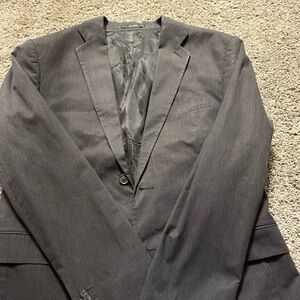 ⭐️3/$20 Express black/Charcoal Gray Mens striped suit, or blazer size 42 r